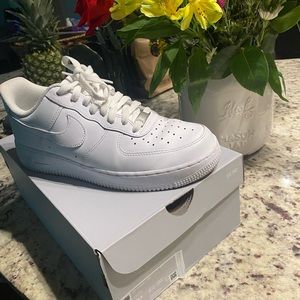 Men Air Force 1s